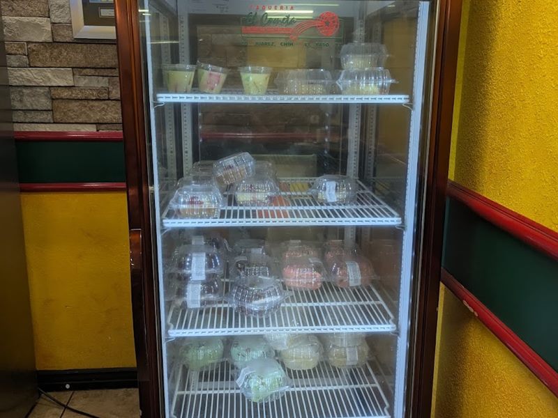 Taquería El Cometa interior